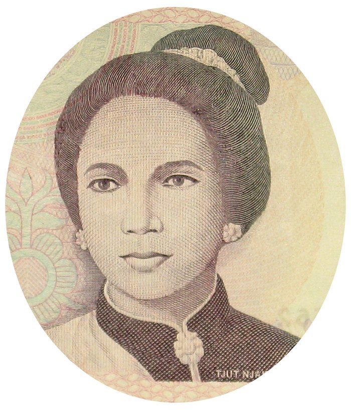 Cut Nyak Dhien, pemimpin perlawanan Aceh.